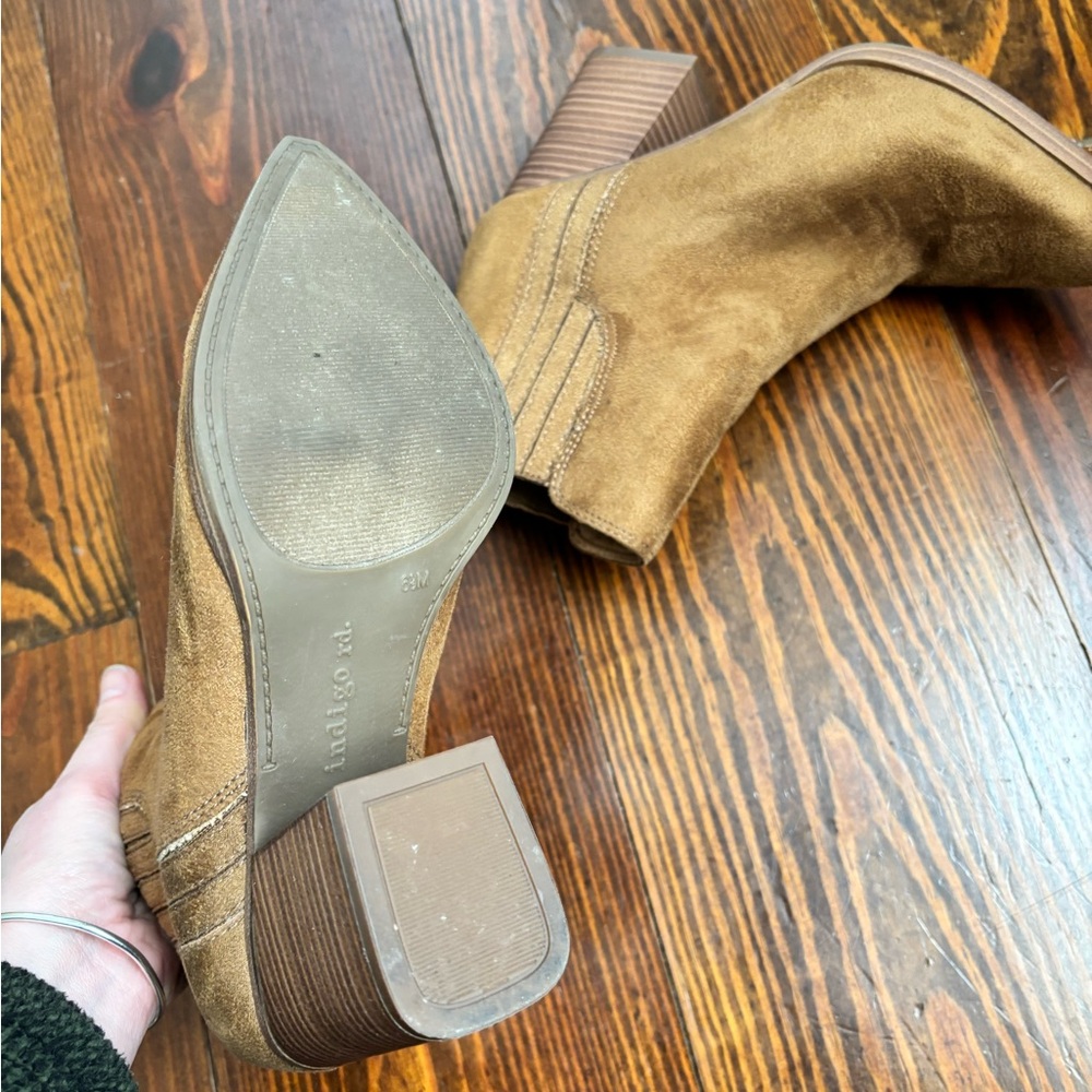 Tan booties - Picture 4 of 4